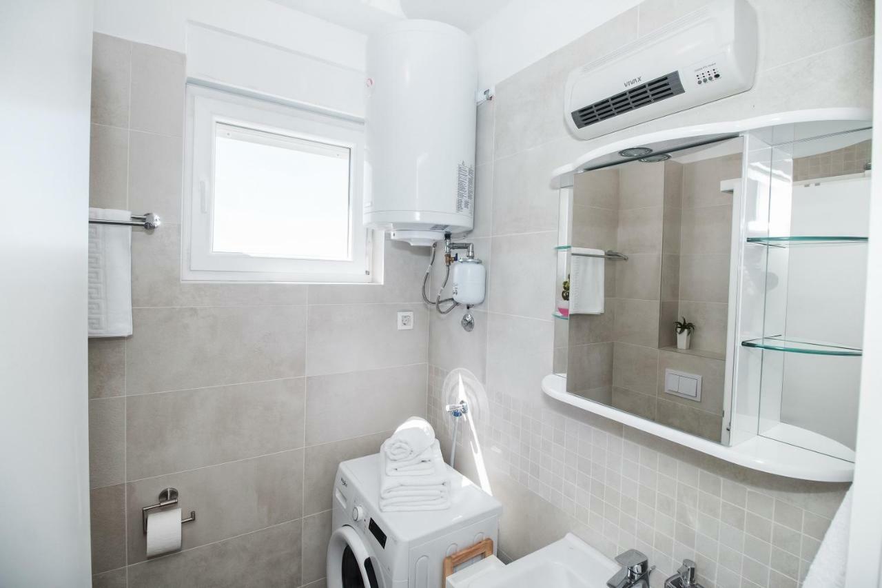 Apartment Hera With Balcony And Free Parking 자다르 외부 사진