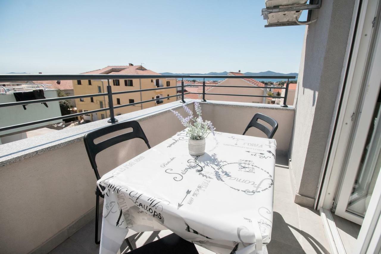 Apartment Hera With Balcony And Free Parking 자다르 외부 사진