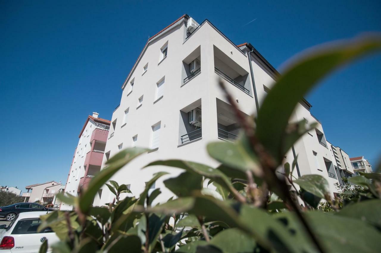 Apartment Hera With Balcony And Free Parking 자다르 외부 사진